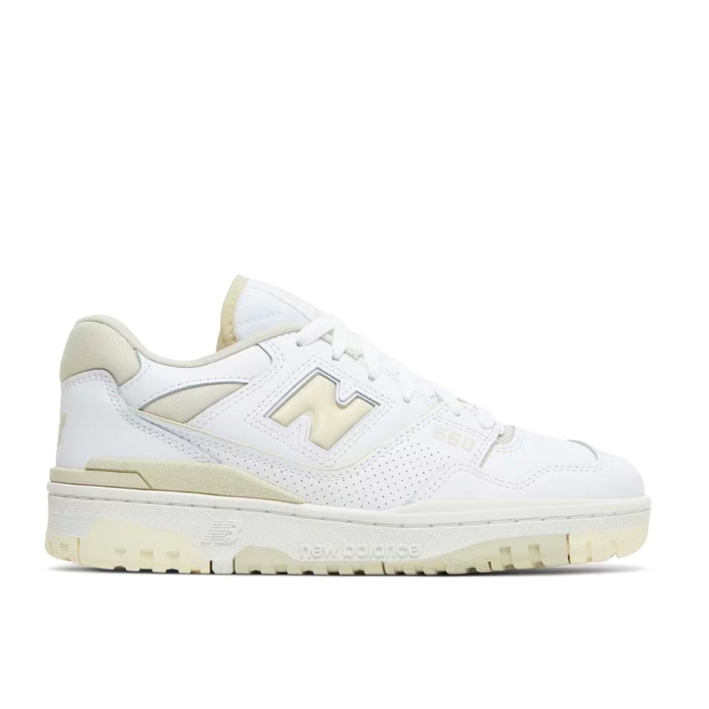 NWOT New Balance Women’s 550 Lifestyle Sneaker